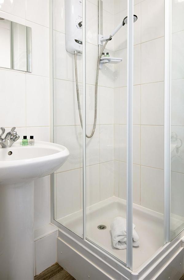 מלון Royal Ashton Townhouse - טונטון חדר תמונה